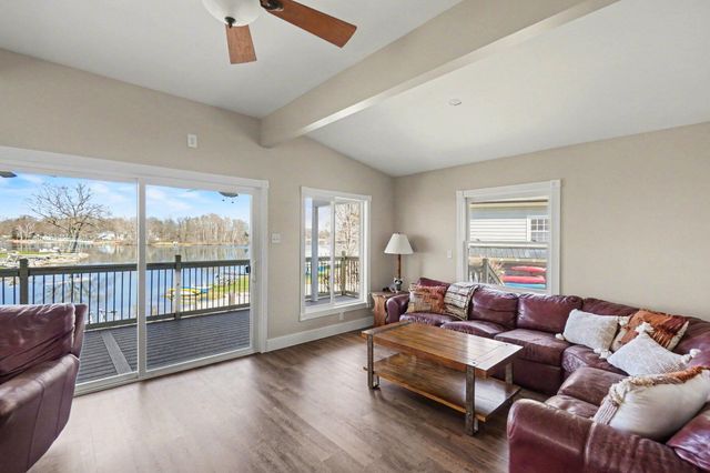 7788 W Royal Road, Morton Twp, MI 49346
