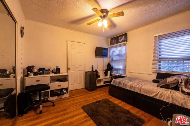 2420 W 101st Street, Inglewood, CA 90303