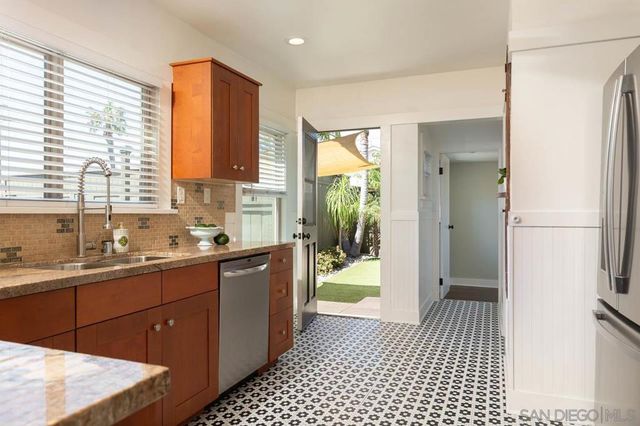 8318 20 Allison, La Mesa, CA 91942