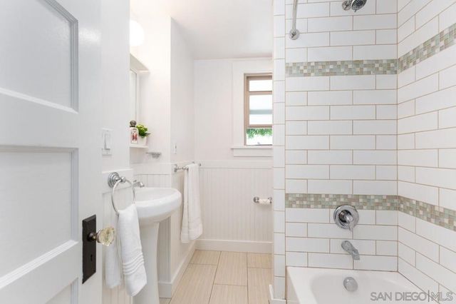 8318 20 Allison, La Mesa, CA 91942