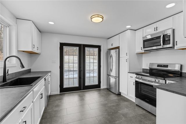 269 Derbytown Rd, Derry Twp, PA 15650