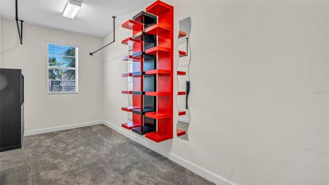 1695 LUDINGTON AVENUE, Wesley Chapel, FL 33543