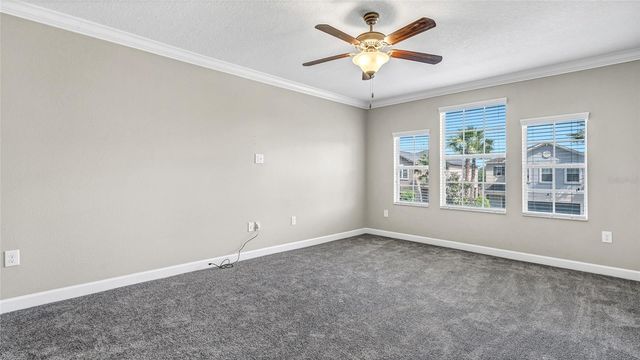 1695 LUDINGTON AVENUE, Wesley Chapel, FL 33543