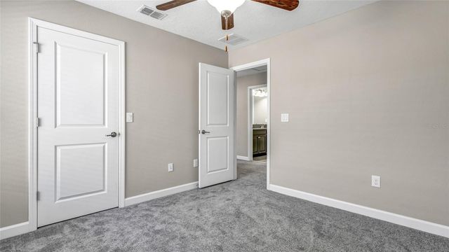 1695 LUDINGTON AVENUE, Wesley Chapel, FL 33543