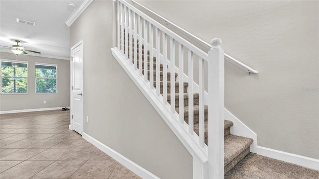 1695 LUDINGTON AVENUE, Wesley Chapel, FL 33543