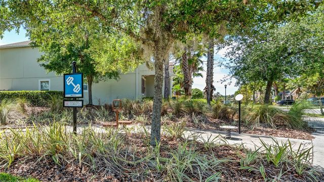 1695 LUDINGTON AVENUE, Wesley Chapel, FL 33543