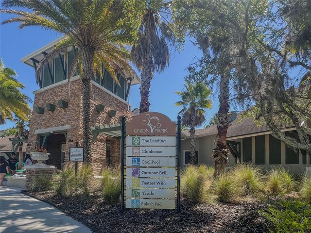 1695 LUDINGTON AVENUE, Wesley Chapel, FL 33543