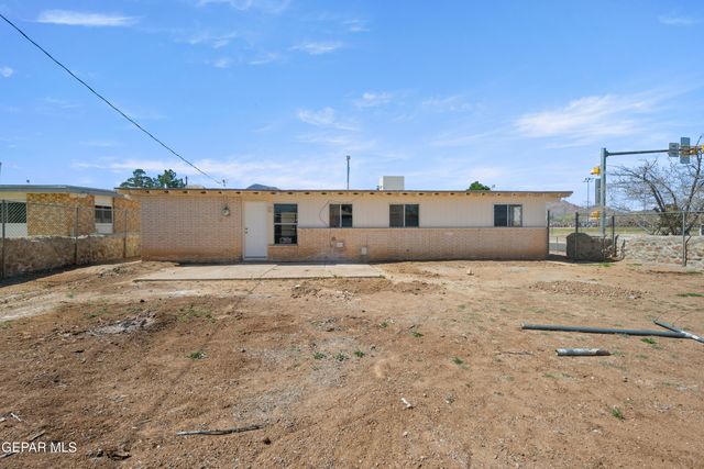 10466 TRIUMPH Drive, El Paso, TX 79924