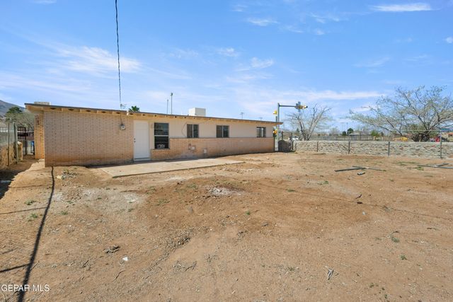 10466 TRIUMPH Drive, El Paso, TX 79924