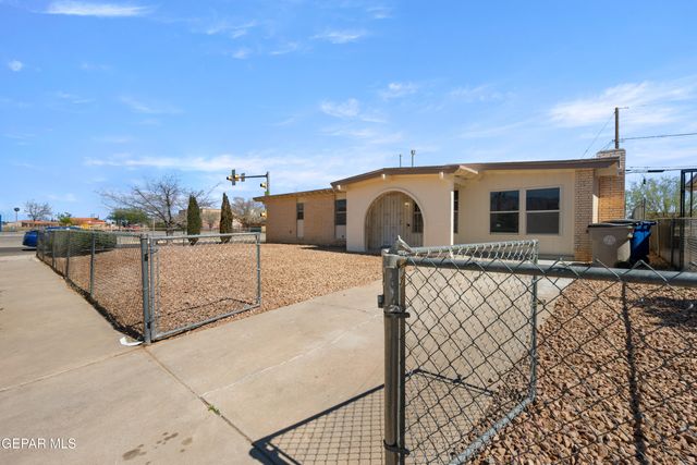 10466 TRIUMPH Drive, El Paso, TX 79924
