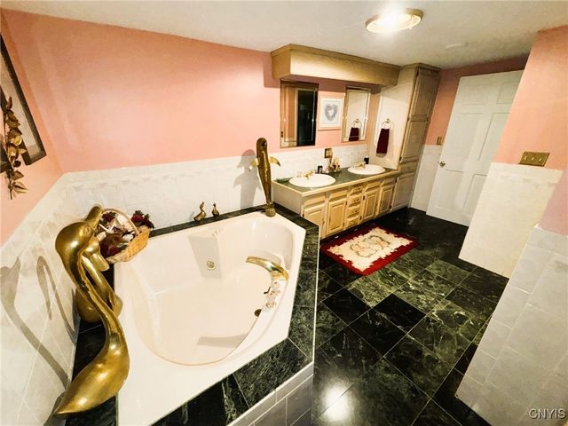 287 Old Groton Road, Cortlandville, NY 13045