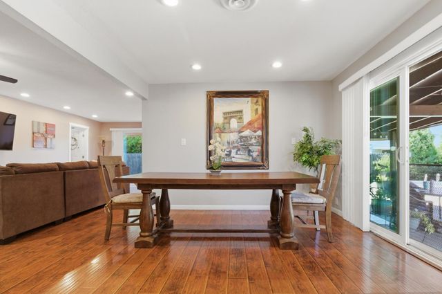 2212 Alegre Ct, Rancho Cordova, CA 95670