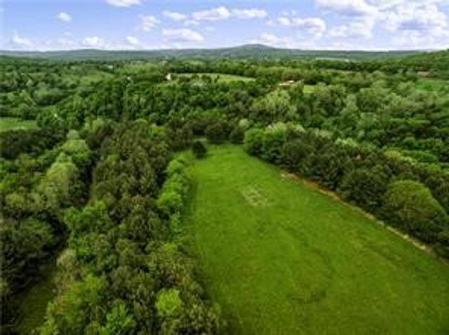 Tuttle Road, Goshen, AR 72735