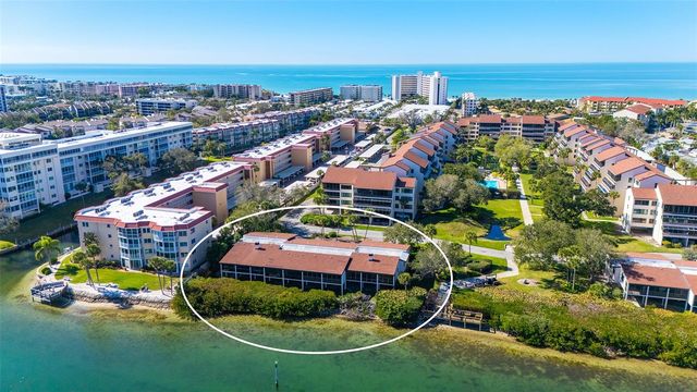 6275 MIDNIGHT PASS ROAD 6275, Sarasota, FL 34242