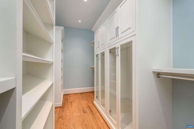 2621 COOPERS LN, Charlottesville, VA 22902