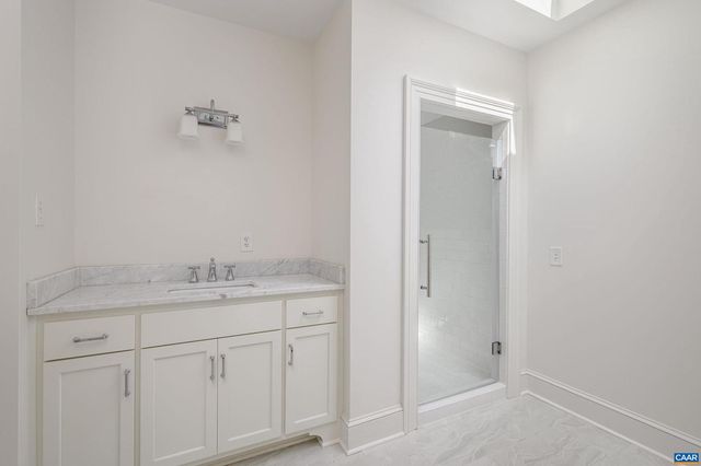 2621 COOPERS LN, Charlottesville, VA 22902