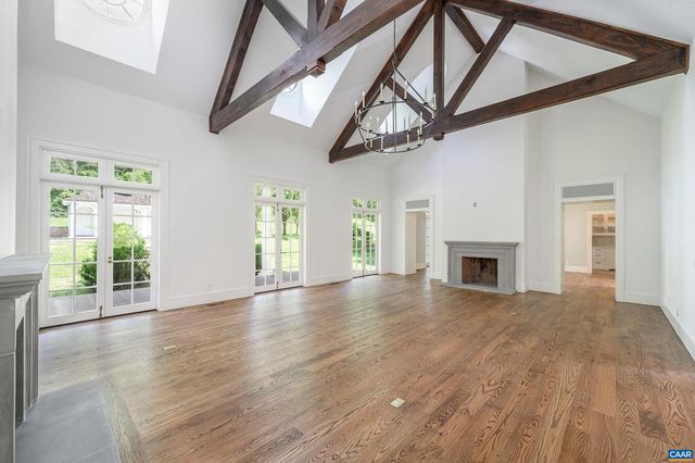 2621 COOPERS LN, Charlottesville, VA 22902