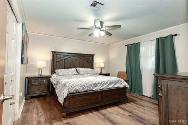 233 Vanderbilt Loop W, Montgomery, AL 36109