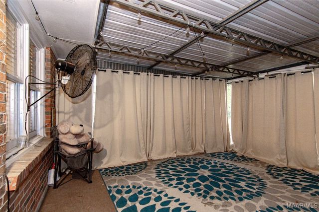 233 Vanderbilt Loop W, Montgomery, AL 36109