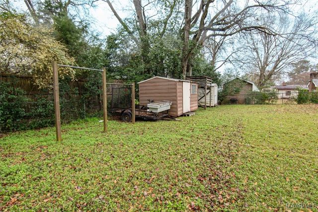 233 Vanderbilt Loop W, Montgomery, AL 36109