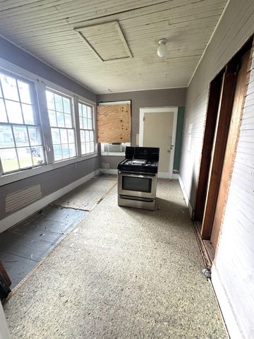 402 Wilson Ave, Houma, LA 70364