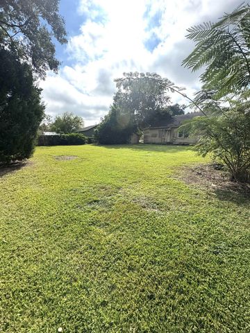 402 Wilson Ave, Houma, LA 70364