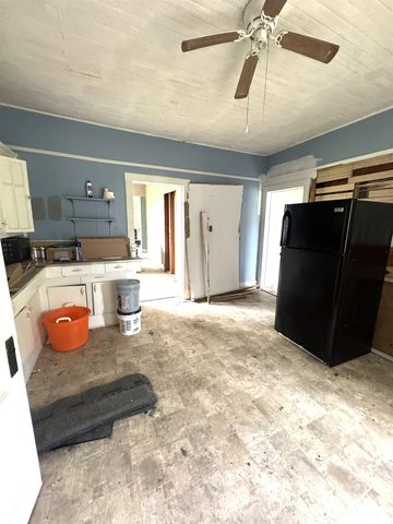 402 Wilson Ave, Houma, LA 70364