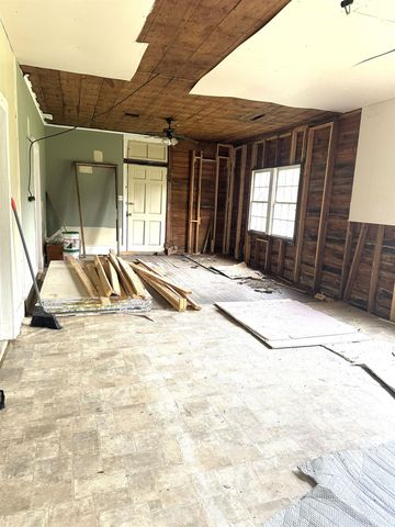 402 Wilson Ave, Houma, LA 70364