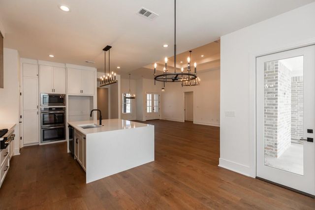 3570 Lily Lane, Beaumont, TX 77713