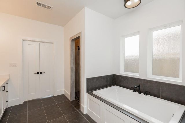 3570 Lily Lane, Beaumont, TX 77713