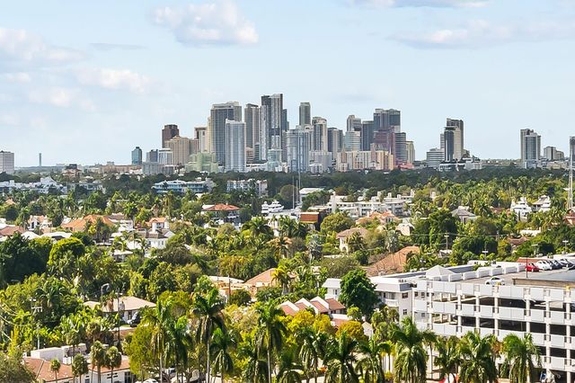 936 Intracoastal Drive 19F, Fort Lauderdale, FL 33304