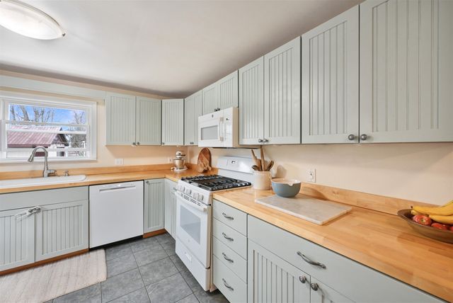 24 Edward Street, St. Albans City, VT 05478