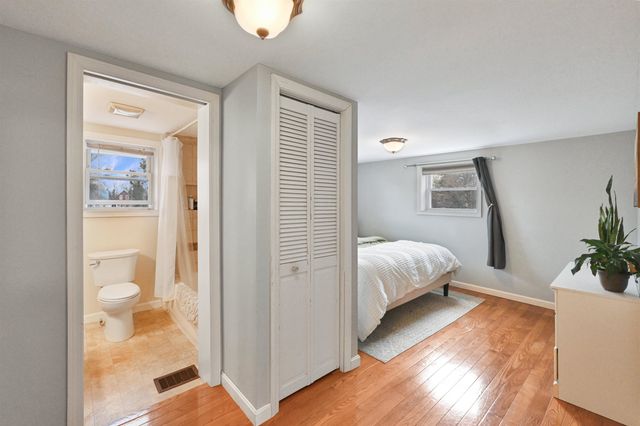 24 Edward Street, St. Albans City, VT 05478
