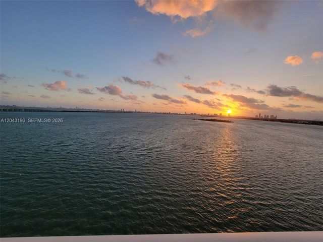 700 NE 25th St 1004, Miami, FL 33137