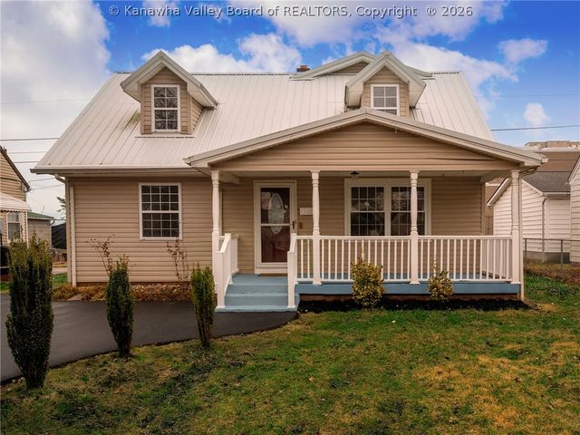 628 Carroll Street, St Albans, WV 25177