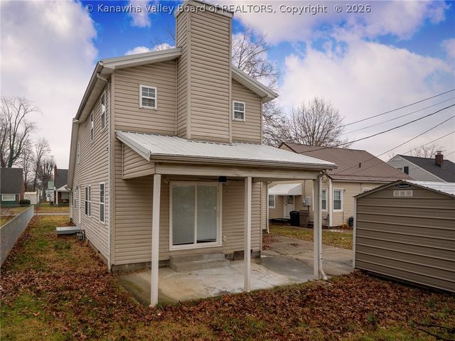 628 Carroll Street, St Albans, WV 25177