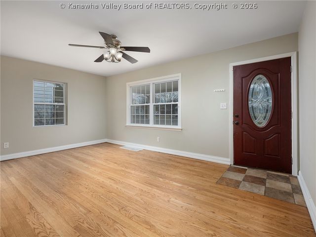 628 Carroll Street, St Albans, WV 25177