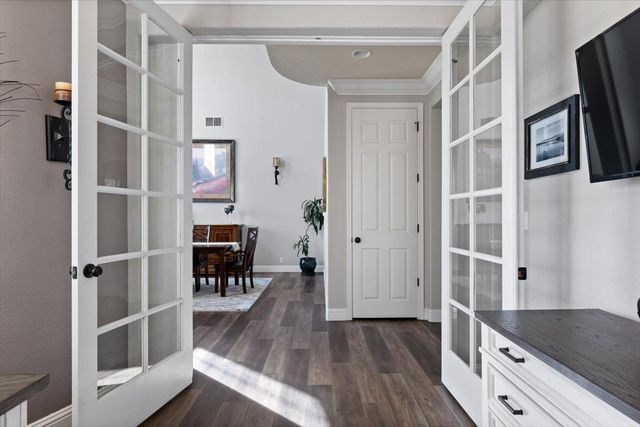 5209 Brookfield Cir, Rocklin, CA 95677