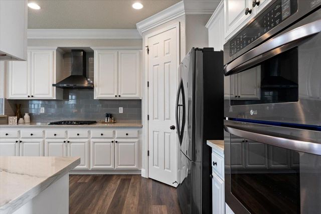 5209 Brookfield Cir, Rocklin, CA 95677