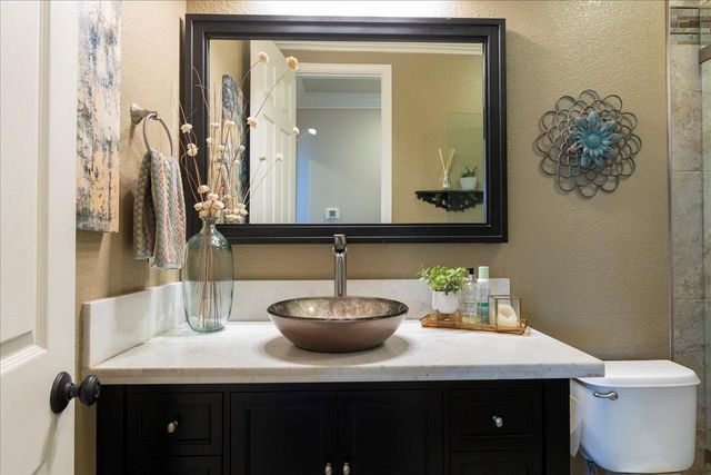 5209 Brookfield Cir, Rocklin, CA 95677