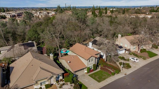 5209 Brookfield Cir, Rocklin, CA 95677