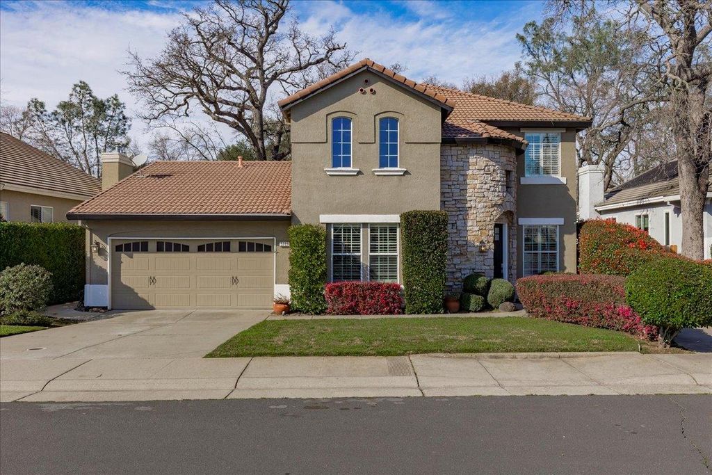 5209 Brookfield Cir, Rocklin, CA 95677