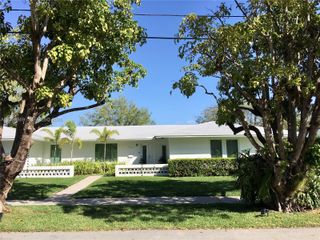 9121 SW 85th St, Miami, FL 33173