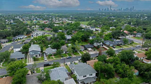 4701 Leslie Ave, Austin, TX 78721