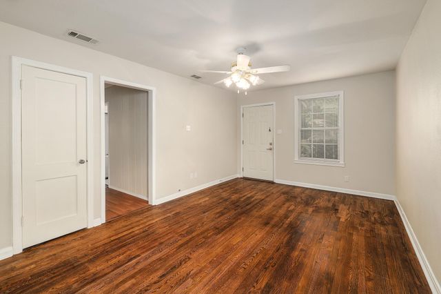 4701 Leslie Ave, Austin, TX 78721