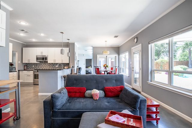 5204 Alexander Drive, Flower Mound, TX 75028