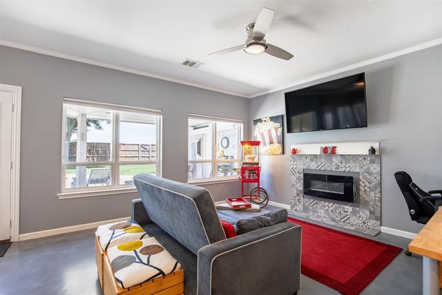 5204 Alexander Drive, Flower Mound, TX 75028