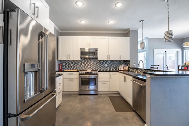 5204 Alexander Drive, Flower Mound, TX 75028