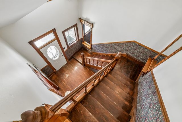 688 Bridal Row, Des Moines, IA 50314