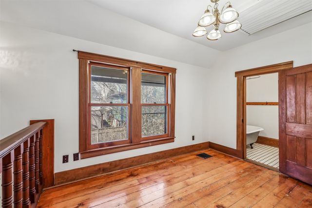 688 Bridal Row, Des Moines, IA 50314